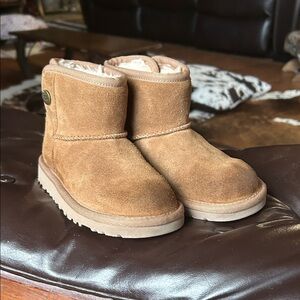 UGG Chestnut Kids Boots